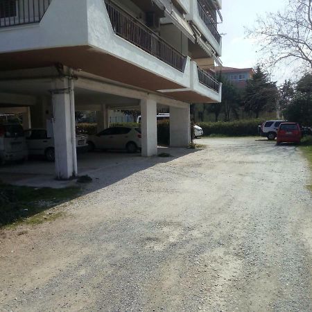 Jonnys Ferienwohnung Peraia  Exterior photo